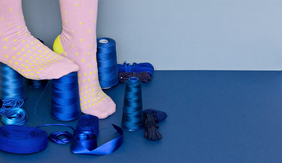 Trol: marca española de moda sostenible con mucho Color. Calcetines de algodón peinado.