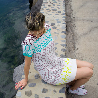 Vestido Redes. Diseño de Trol: marca española de moda sostenible con mucho Color.